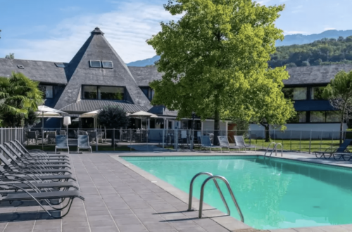 Article : Partenaire de Vertical Aventure au Lac du Bourget : QUALITY HOTEL LE CERVOLAN***
